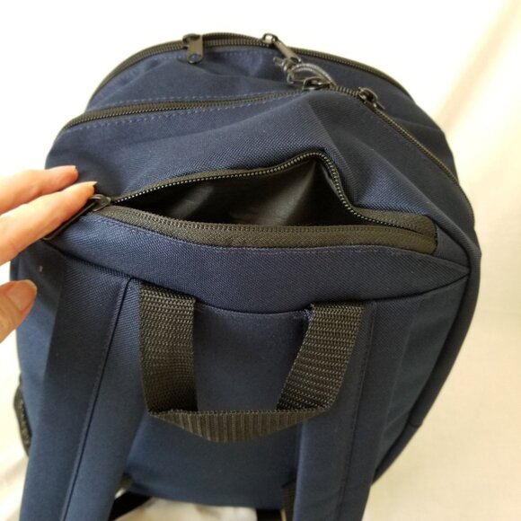 NEW! Lightweight Dark Blue Backpack for Daily Use, Camping, Travel and Sports - Picture 9 of 10
